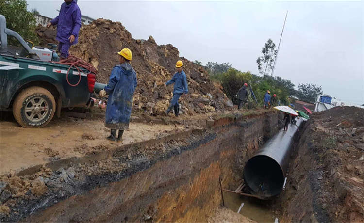 東莞820-12螺旋鋼管，鋼材場200mm螺旋管，D426mm螺旋管，800螺旋焊管廠家