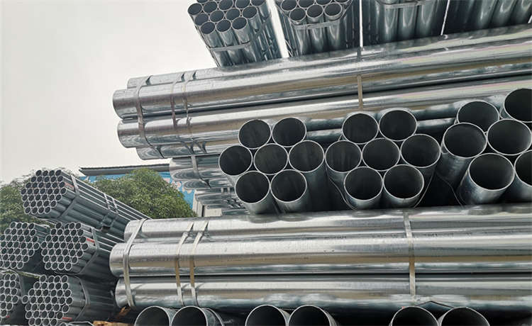 DN1100mm螺旋焊管,dn1800mm螺旋鋼管,1700螺旋管,1420-10mm螺旋鋼管