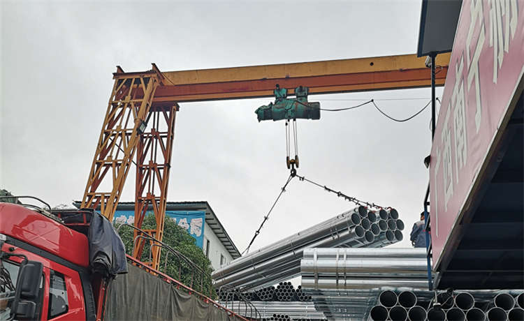 1224mm螺旋鋼管,dn600螺旋管,排水鋼管廠,IPN8710給水防腐螺旋管價(jià)格