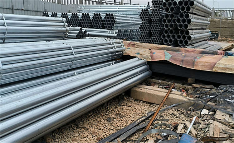 1720 800-14mm螺旋管，東莞鋼鐵世界720mm螺旋鋼管，200mm螺旋焊管，鋼護(hù)筒廠商