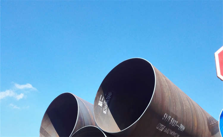 426-8mm螺旋焊管,8mm螺旋管,鋼材場(chǎng)打樁螺旋管,鋼材場(chǎng)螺旋管多少錢(qián)一米