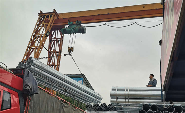 250mm螺旋管,陽江鋼鐵世界273mm螺旋焊管,720-12mm螺旋鋼管,供水螺旋管